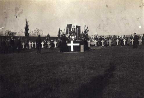 Il cimitero di Mariano 2 novembre 1916