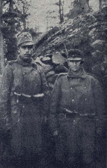 József főherceg fotója Bodó Gyuláról és Oláh Károlyról. Sajnos eddig nem derült ki, hogy melyik ki 