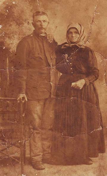 A szülők: Novoth János (1865-1956) és Gallai Anna (1870-1936)