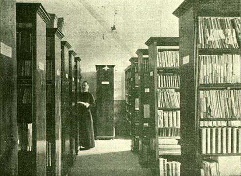 A piarista gimnázium tanári könyvtára, 1912