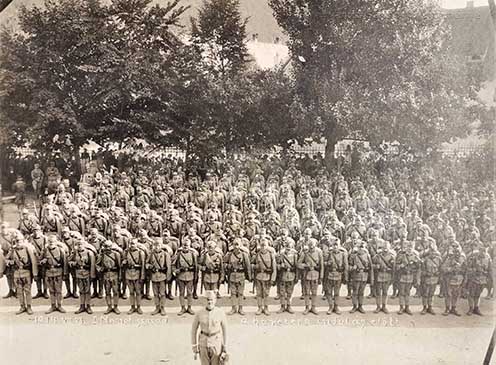 A brassói császári és királyi 2. gyalogezred I. menetszázada 1914. VIII. 23-án, a frontra indulás előtt