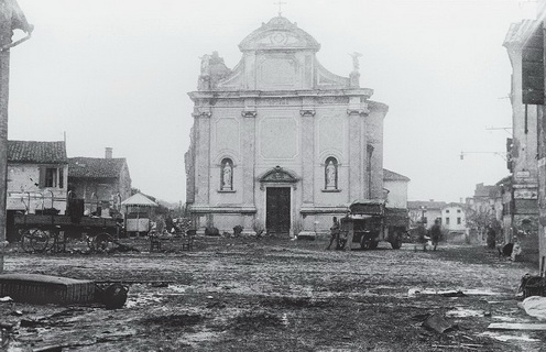 A Piazza del Duomo az osztrák‒magyar csapatok bevonulása után