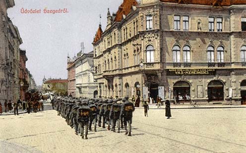 Katonák Szeged utcáin