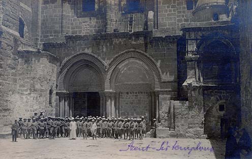 „A Szent Sír temploma előtt” – kép a naplóból Somogyi Lajos képaláírásával