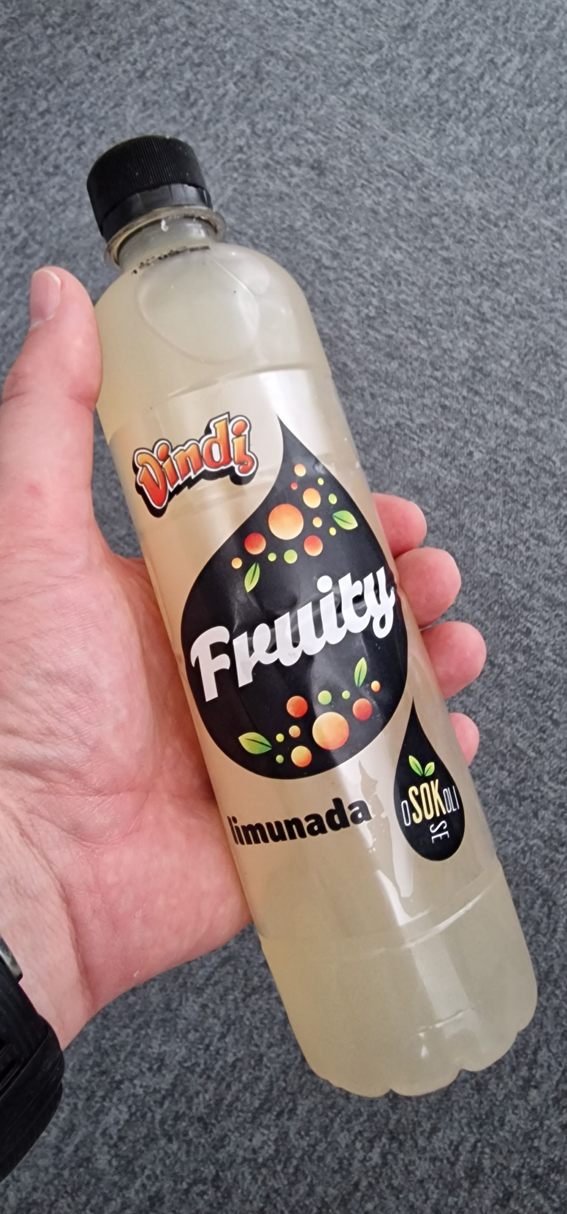 Vindi Fruity limunada