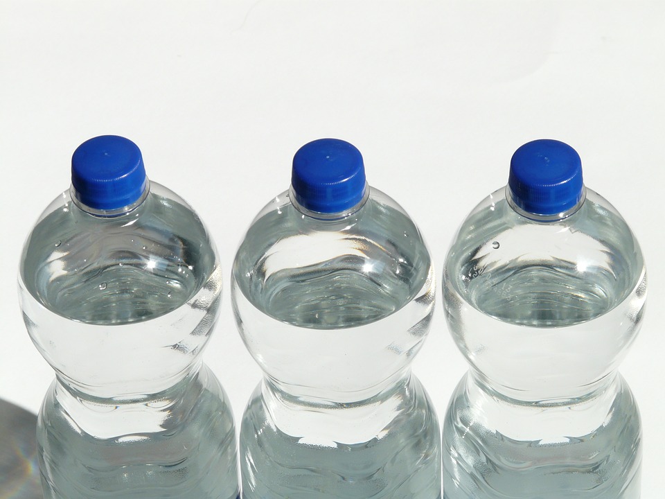 bottles-60479_960_720.jpg