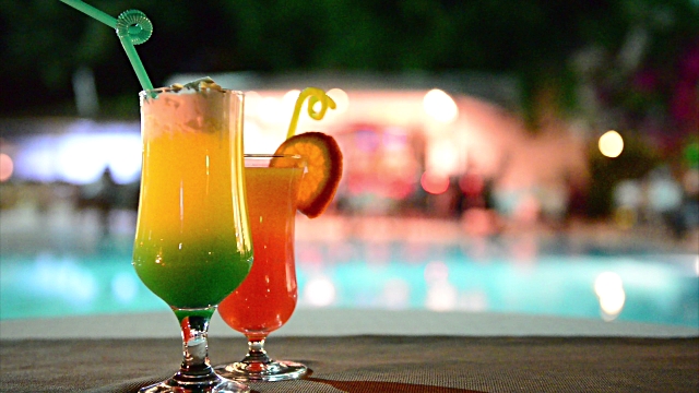 pool-cocktail.jpg