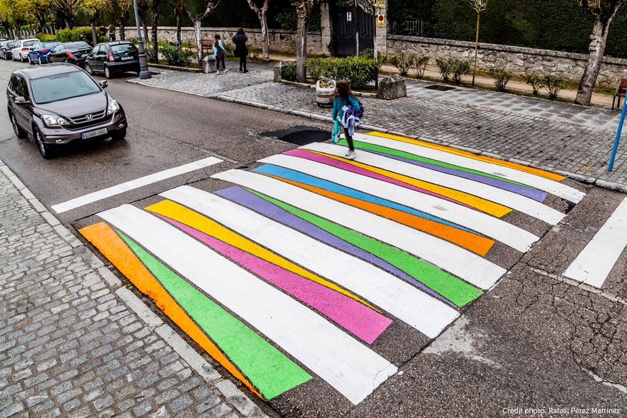 crosswalk-art-funnycross-christo-guelov-madrid-21.jpg