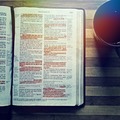 Négy mód, amivel a Biblia segít, hogy helyretedd az életed