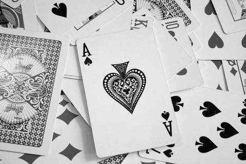 ace-cards-karty-pik-poker-1914476-480x320.jpg