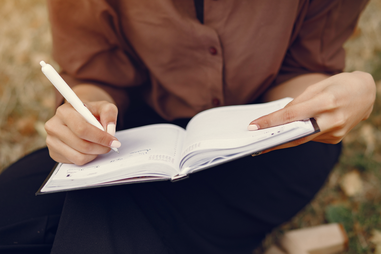 cute-student-notebook.png
