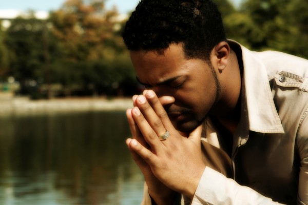 man-in-prayer-e1447215699728.jpg