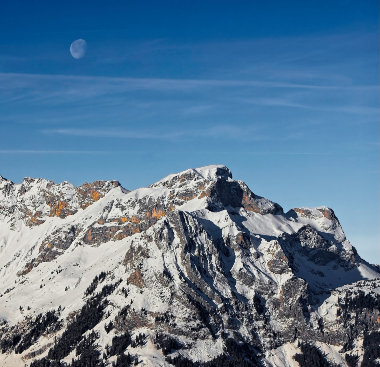 mountain-covered-with-snow.jpg