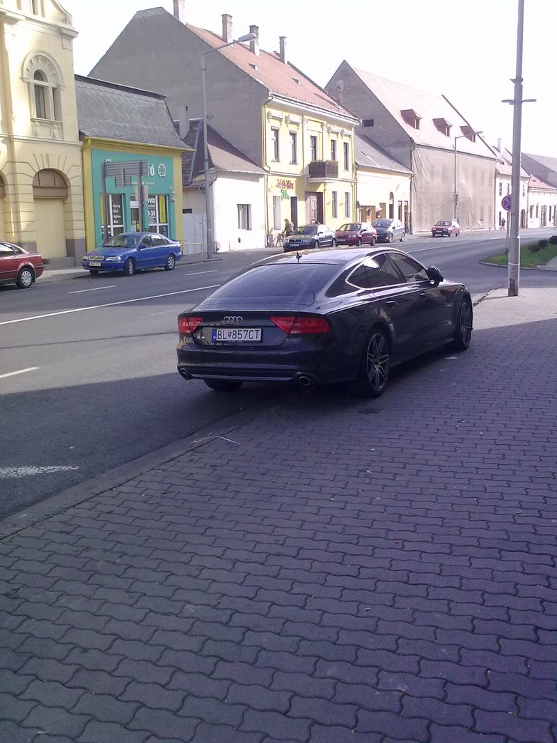 Audi A7.jpg