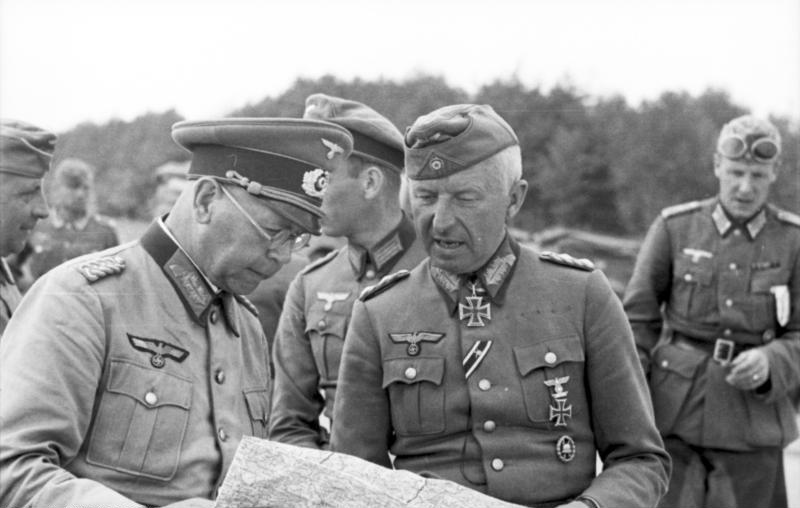 bundesarchiv_bild_101i-209-0086-12_russland-nord_erich_von_manstein_brandenberger.jpg