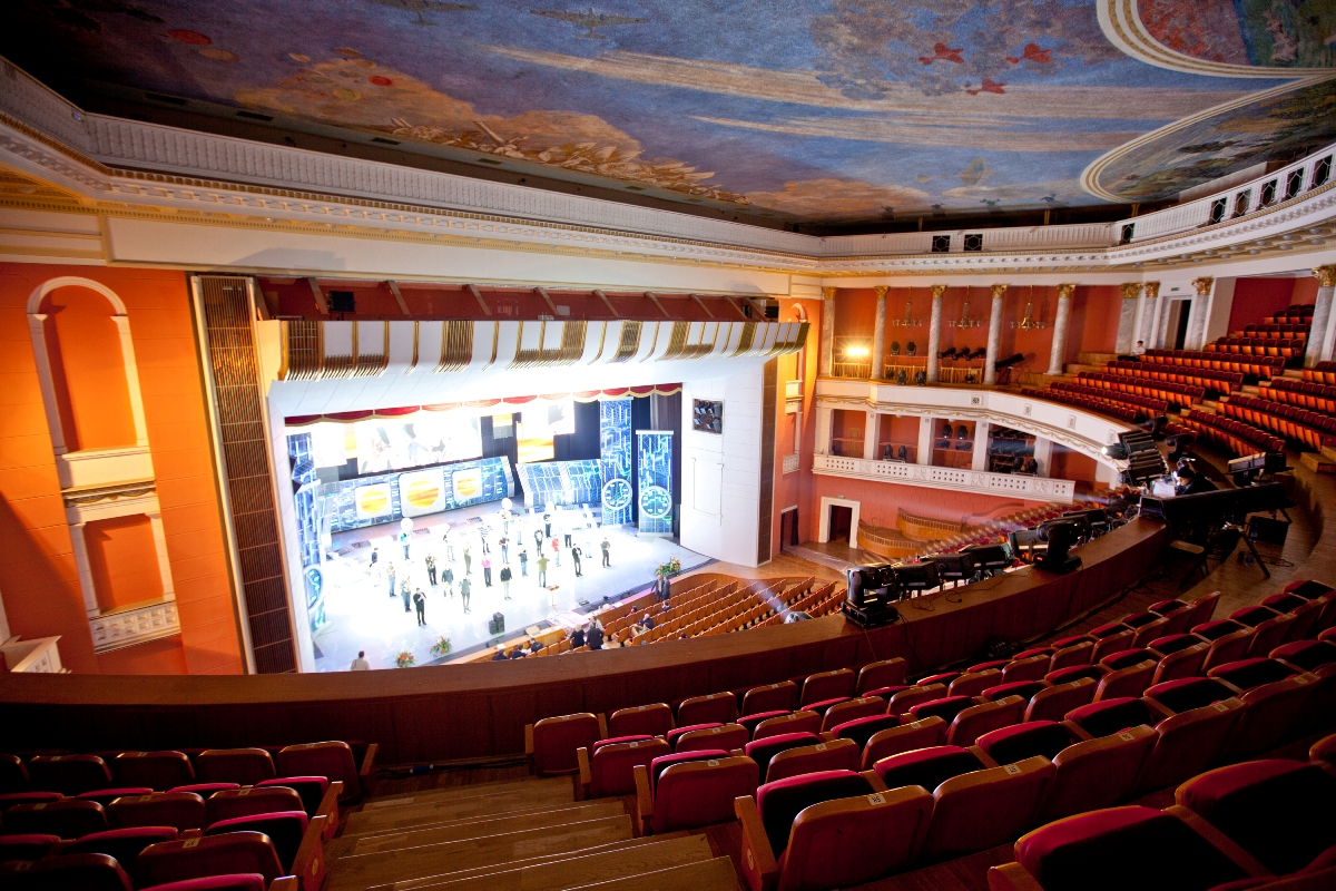 alcons_audio_catra_theatre_moscow_russia.jpg
