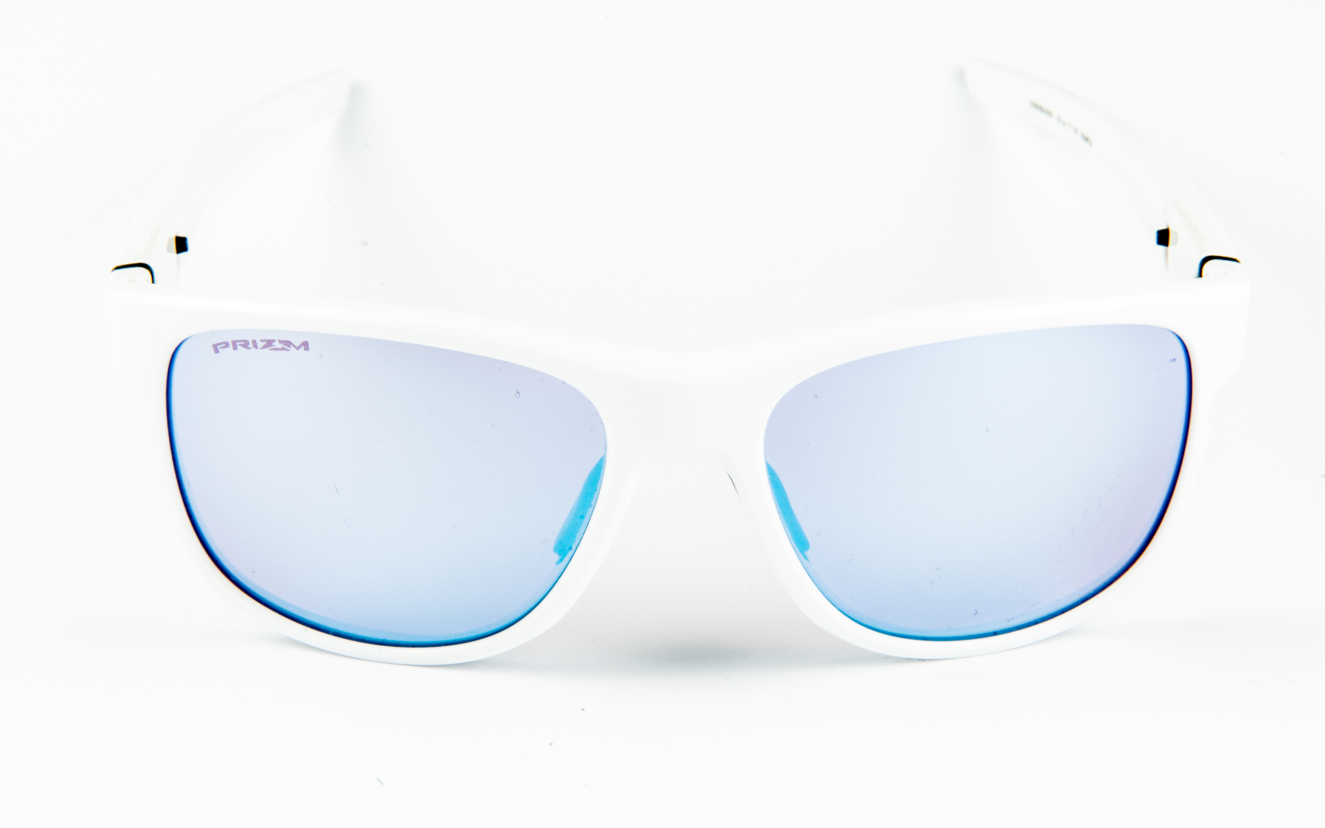 oakley17_40_of_48.jpg