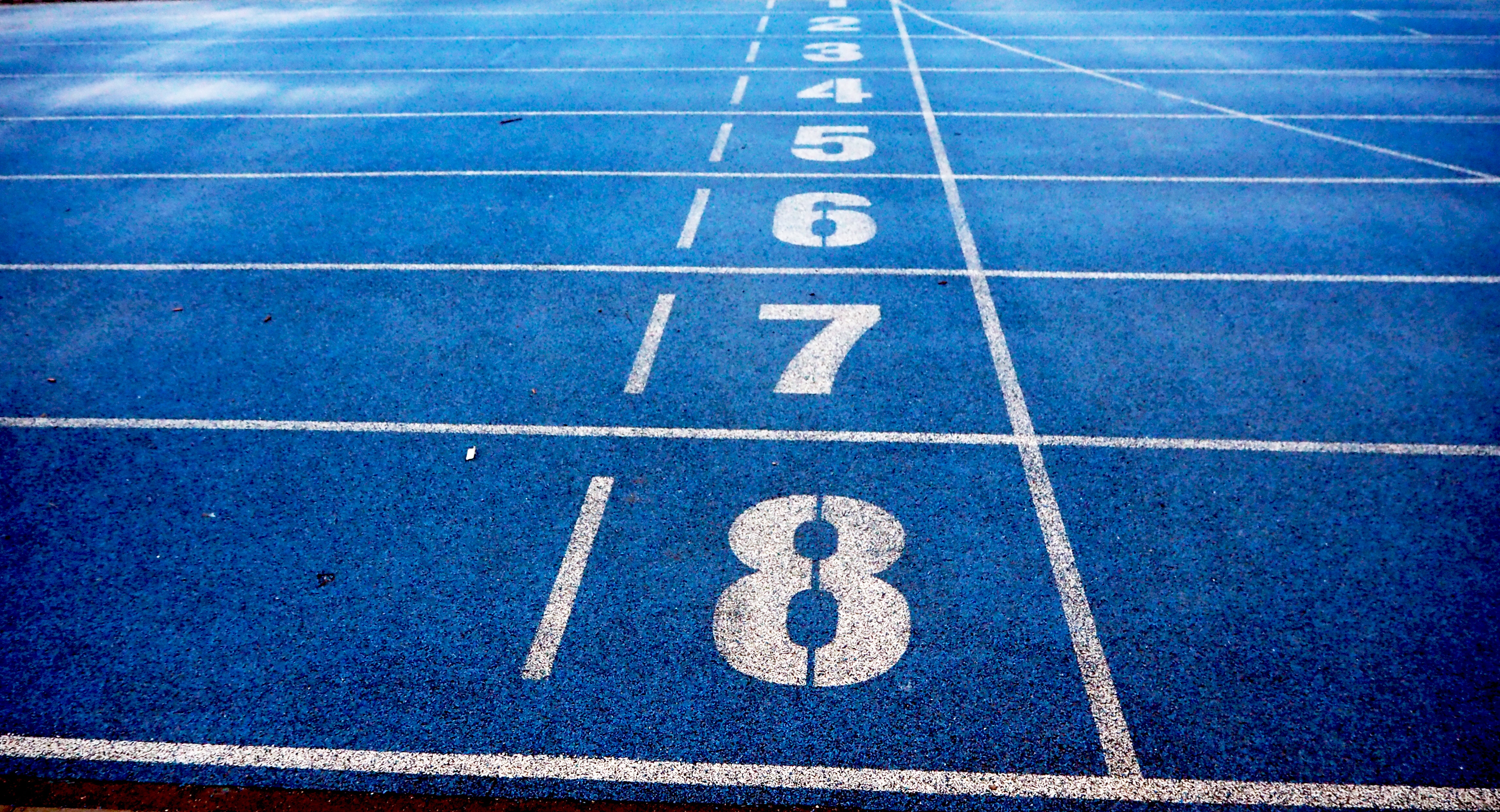 athletics-blue-ground-332835.jpg