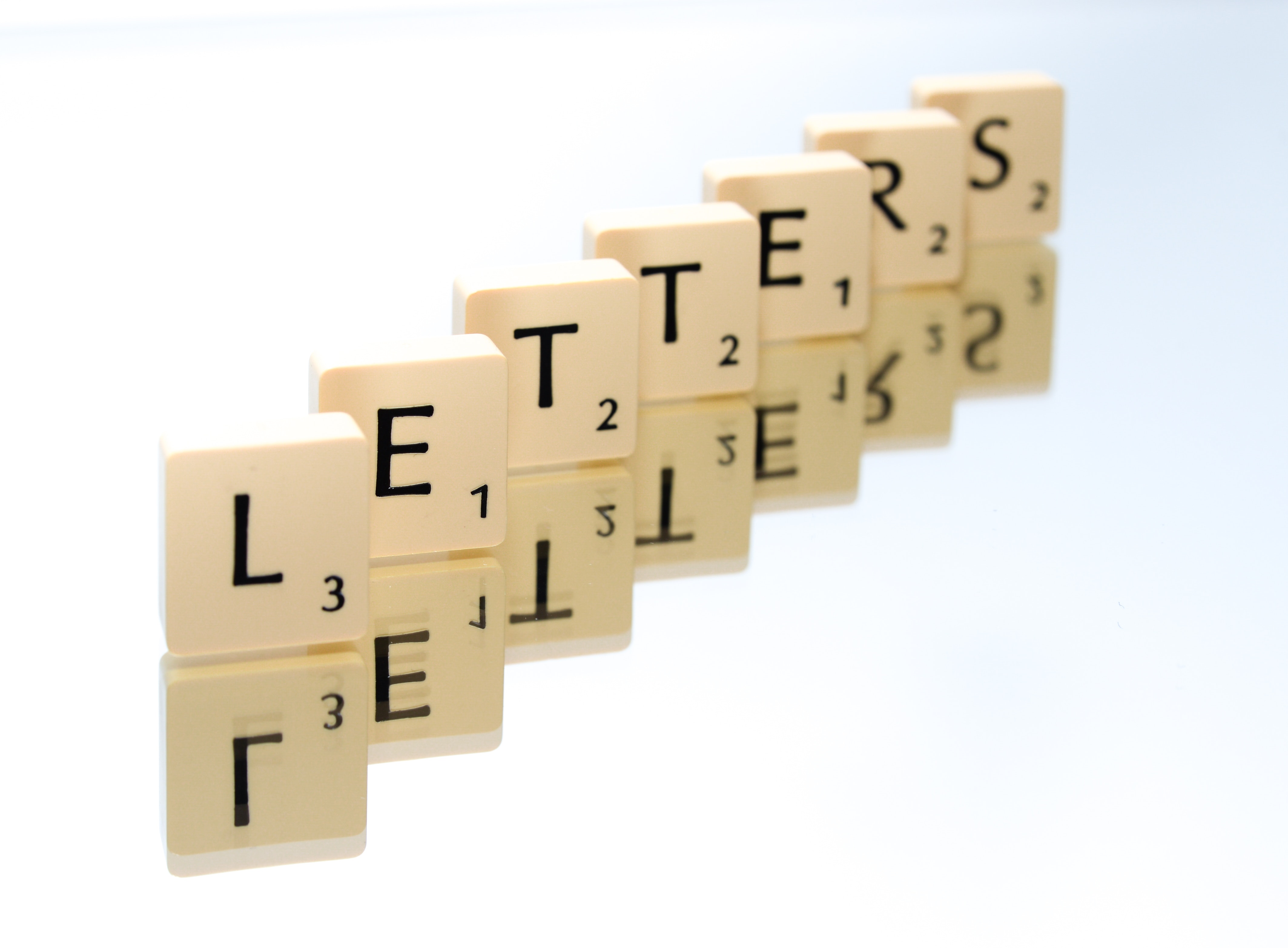 game-letters-reflection-705178.jpg