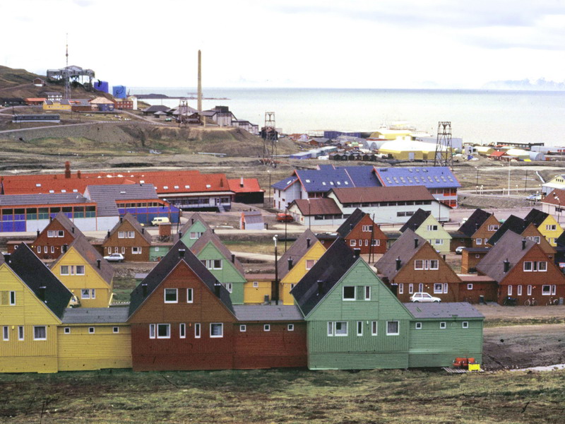 longyearbyen1.jpg