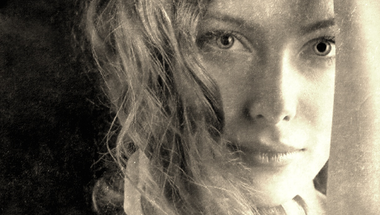 Beauty does nothing (Photographer-writer)