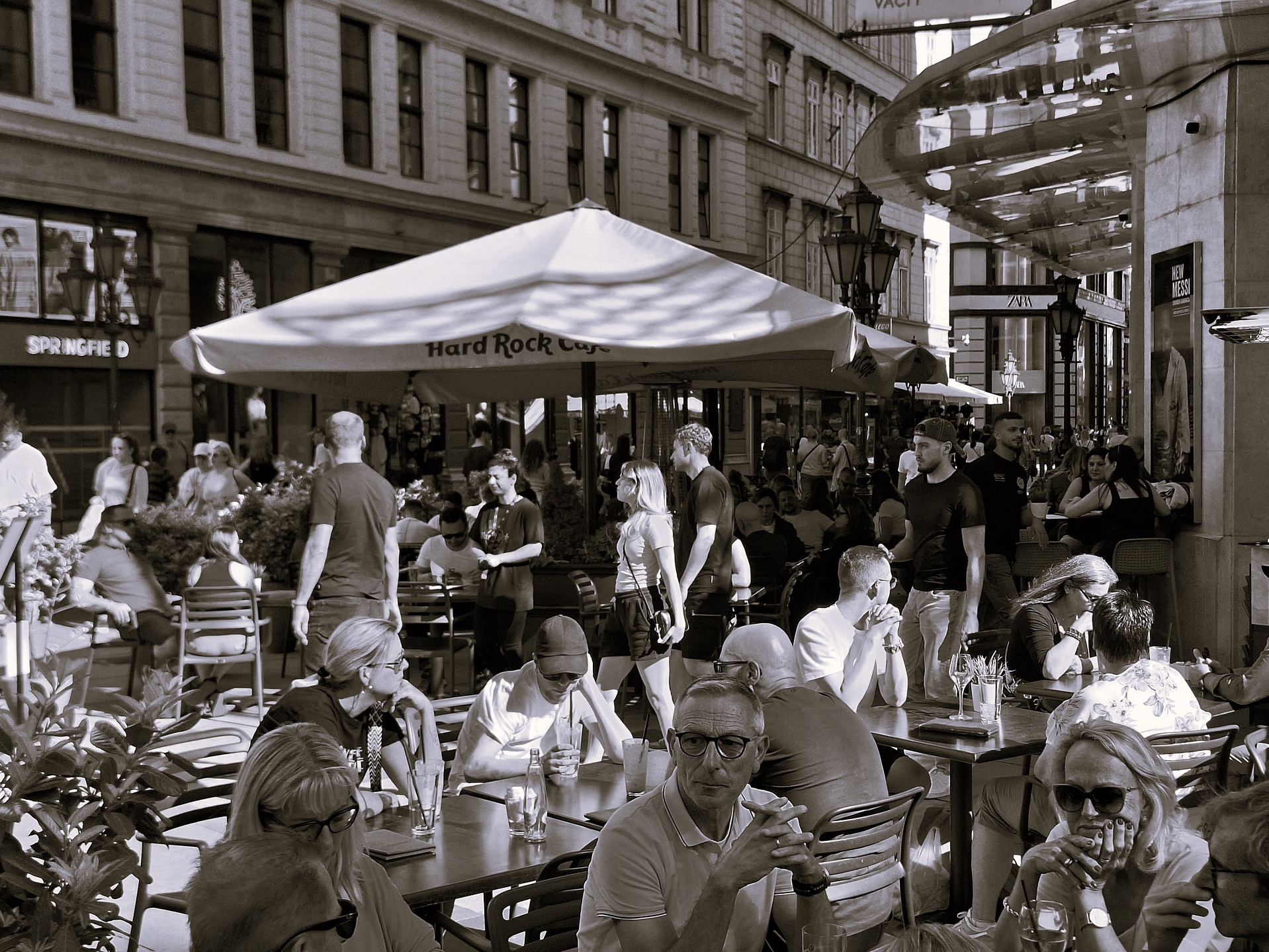 nemeth_gyorgy_photography_budapest_downtown_spring.jpg