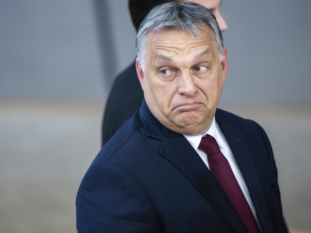 Orbán és kommunikációs klónjai...