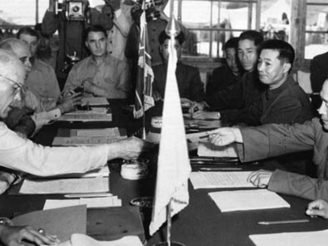 64 éve írták alá a panmindzsoni tűzszüneti egyezményt