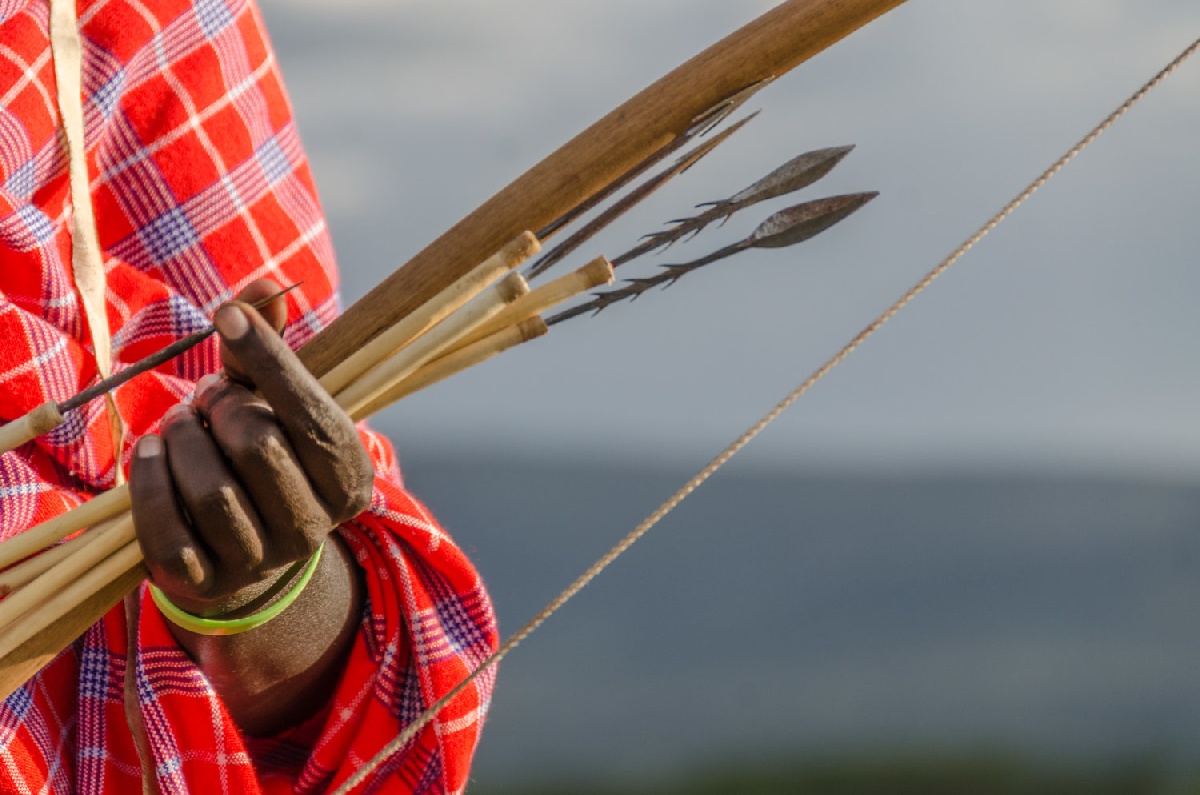 maasai-waepons-bogani-we-kenya-2013-10-13_1.jpg