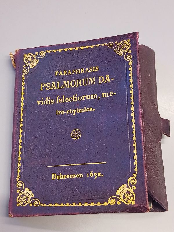 A töredék kötése