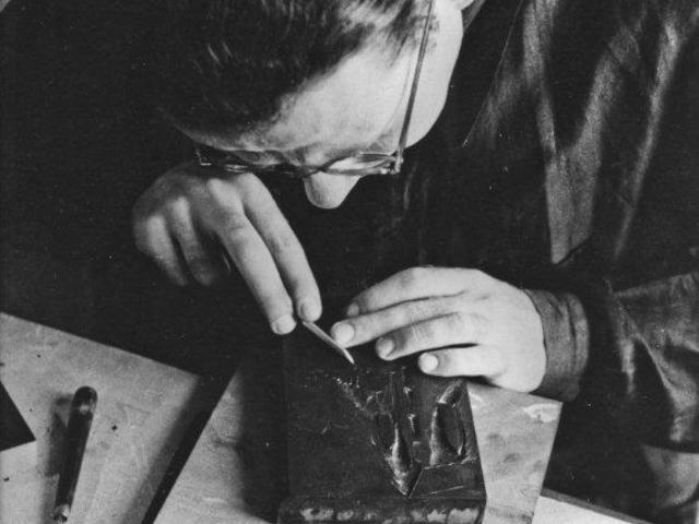 A királynőnek is dolgozott