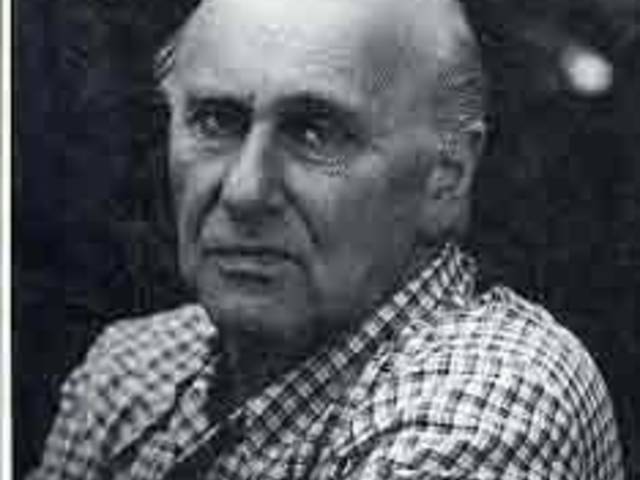 „Bátran légy tenmagad, akárhogy ráncigálnak, / vezérnek lássanak bár, vagy muzsikus cigánynak”