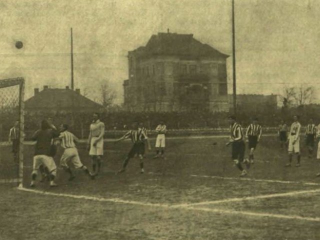 Lovik Károly és a foci