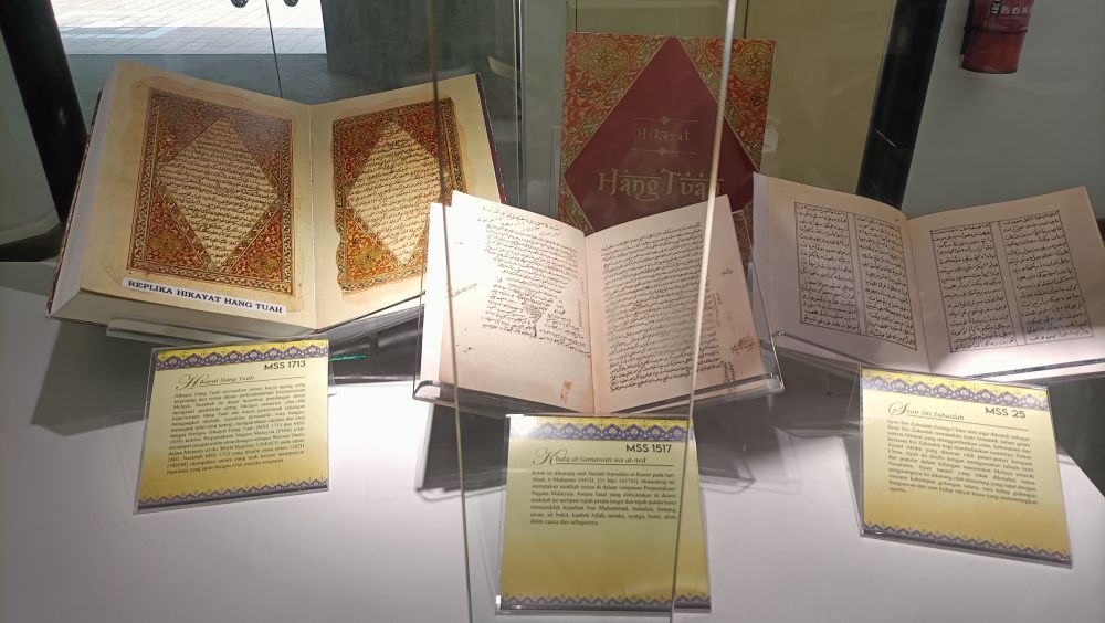 hikayat_hang_tuah_kiadasai.jpg