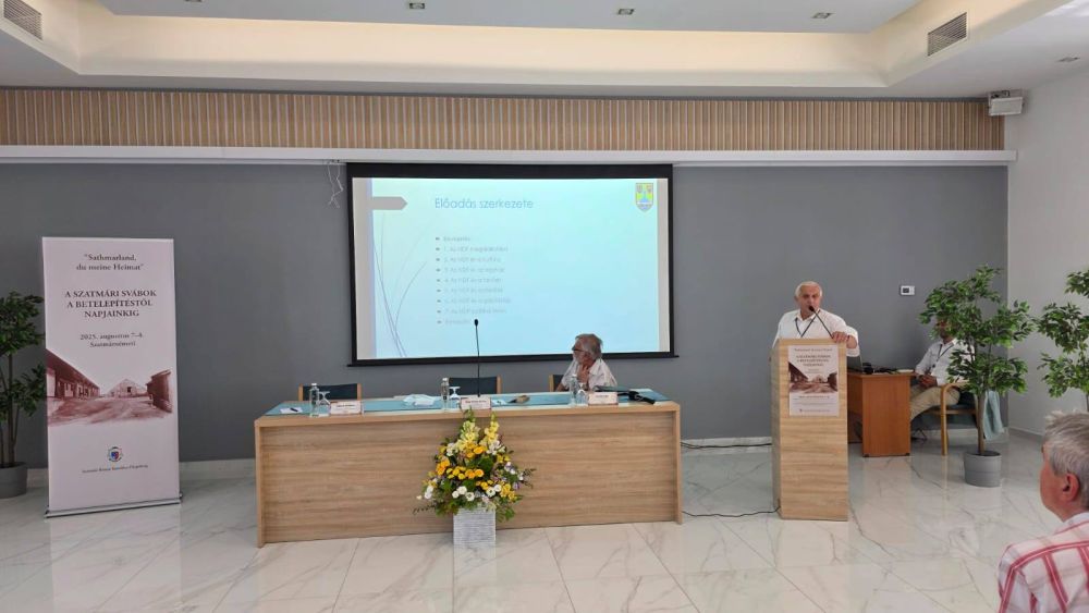 Császár Adalbert előadása https://www.facebook.com/photo/?fbid=1174853008017726&set=pcb.1174851398017887