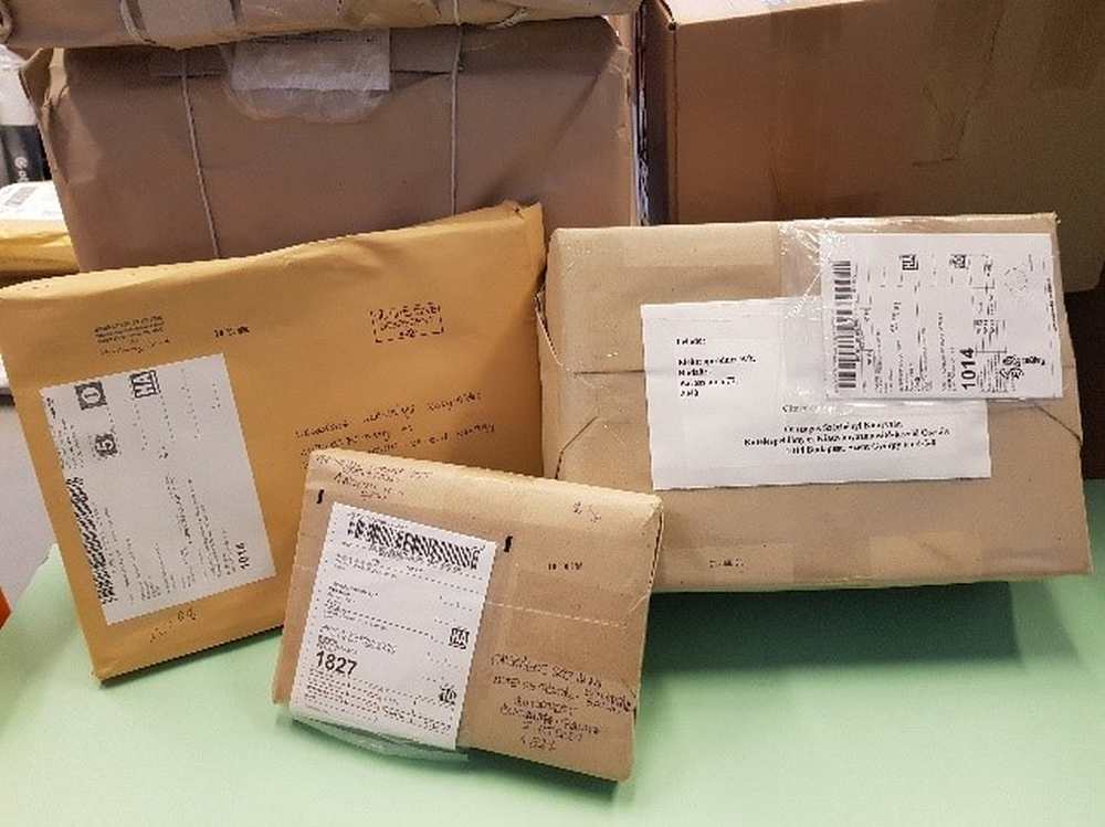 Postai úton érkezett kötelespéldány-küldemények