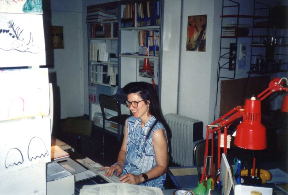 A 90-es évek munkaszobája (413-as), amikor az OSIRIS-programmal oldottuk meg az ISSN-metaadatok kezelését, és floppy lemezen továbbítottuk a párizsi központba.