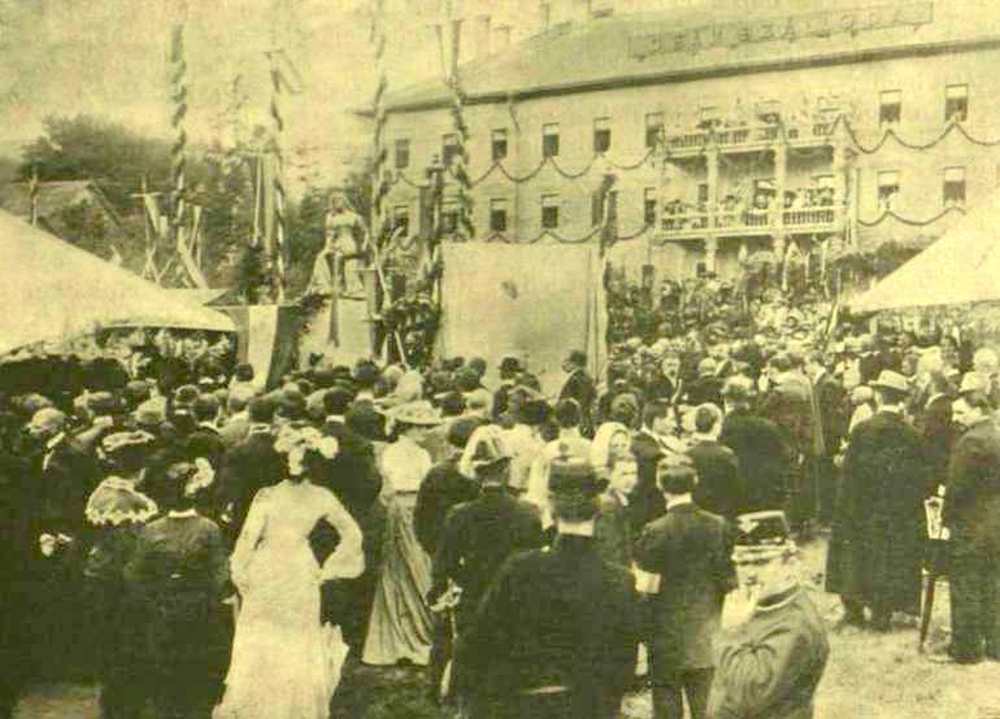 5_erzsebet_szobor_leleplezese_bartfafurdon_vu_1903_08_23_556.jpg