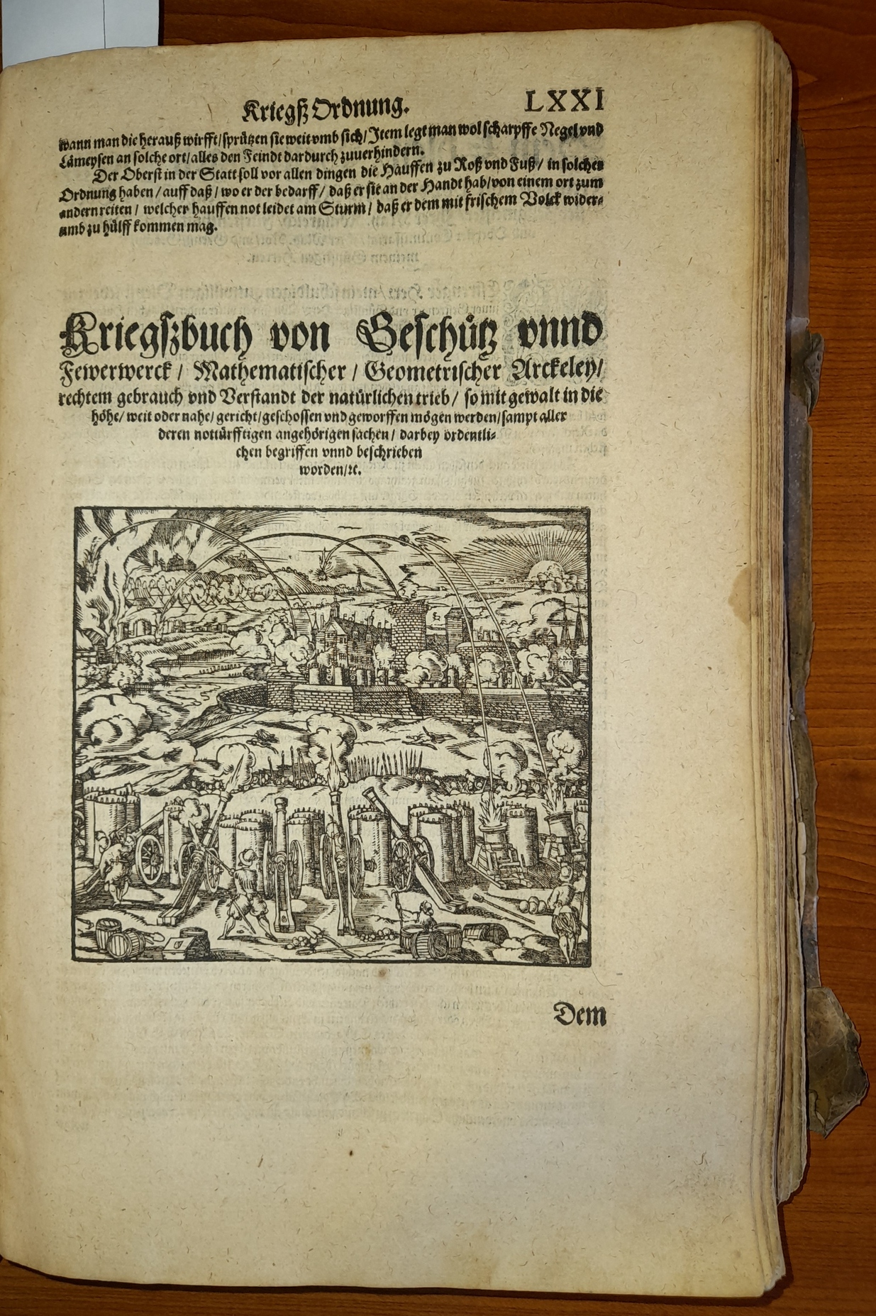 Erődített város ostroma ágyúkkal&lt;br /&gt;&lt;br /&gt;Leonhard Fronsperger: Kriegsbuch, Frankfurt am Main, Sigmund Feyerabends Erben, 1596. MNMKK OSZK RNYT Ant. 1036