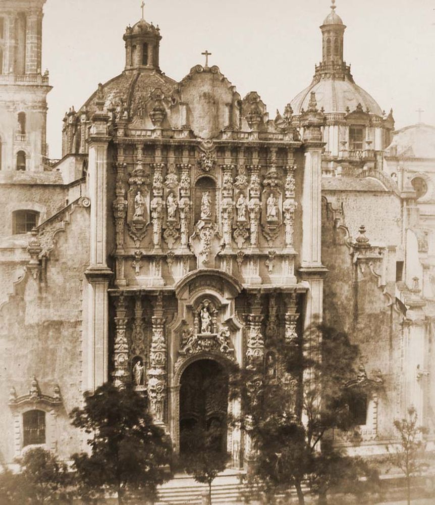 A székesegyház keleti mellékkapuja Mexikóban. Jelzet: FTD 135 – Történeti Fénykép- és Videótár