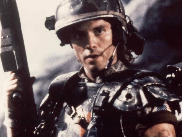 Michael Biehn marcona fejvadász lesz a Mandalorian 2. évadában