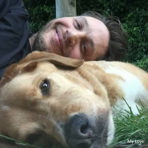 Tom Hardy elveszítette a kutyáját: szívszorító búcsú