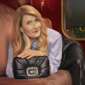 Laura Dern stílusosan utazik