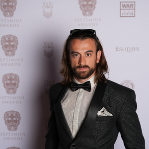 Kádár L. Gellért a feketében is színt vitt a nemzetközi vörös szőnyegre