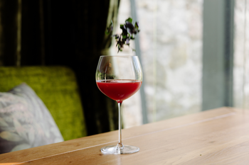 Fröccs vízi kefírből? Új trend a poharainkban