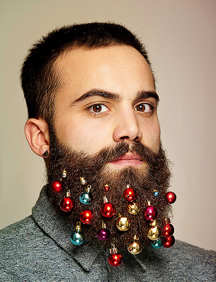 beard-baubles-christmas-decoration-11.jpg