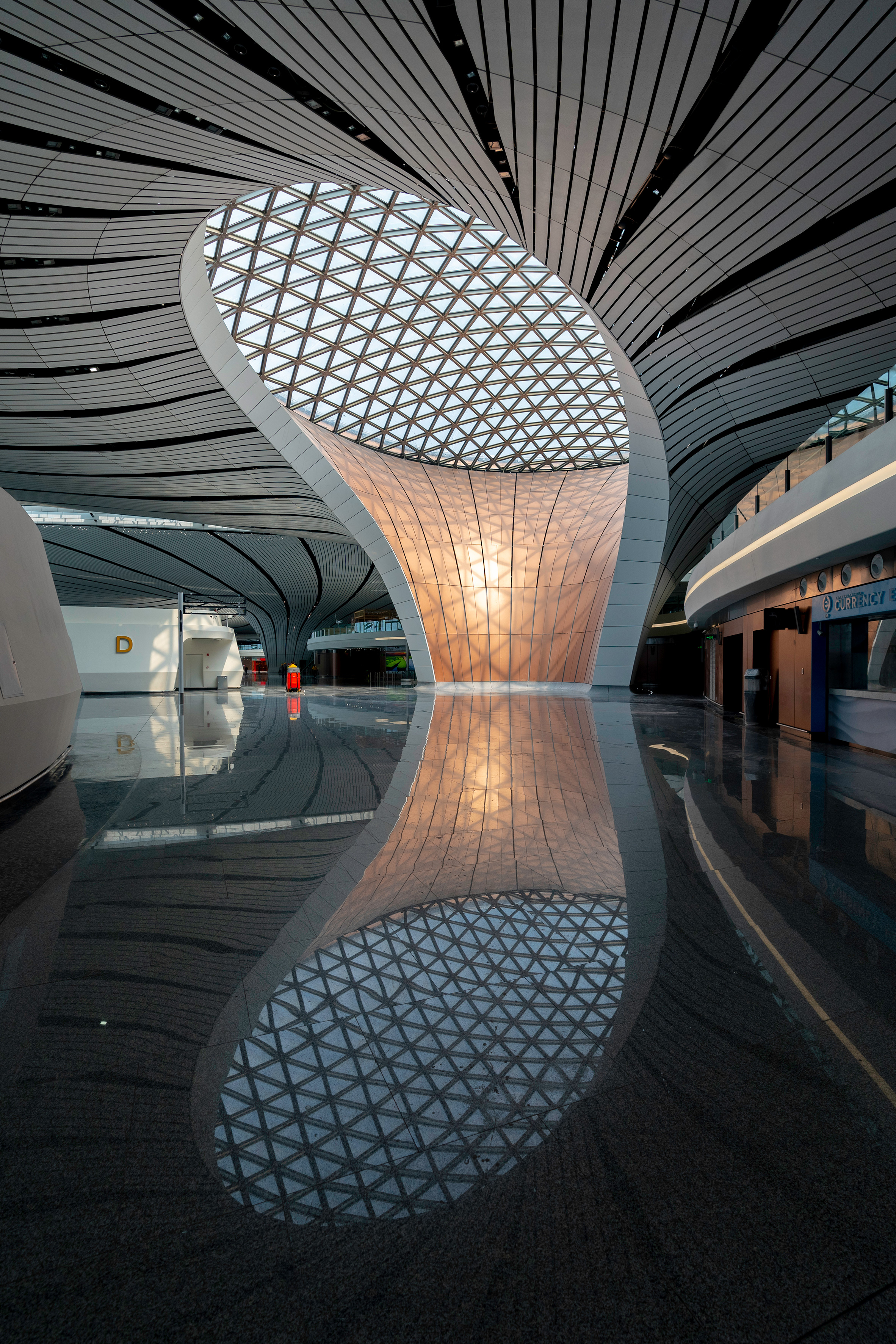 beijing-daxing-international-airport-zaha-hadid-cgtn_dezeen_02.jpg