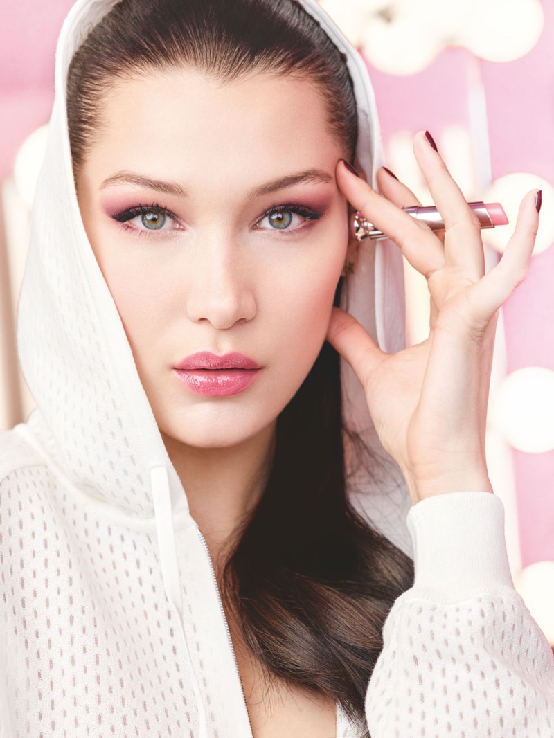 bella-hadid-dior-lipstick-campaign02.jpg