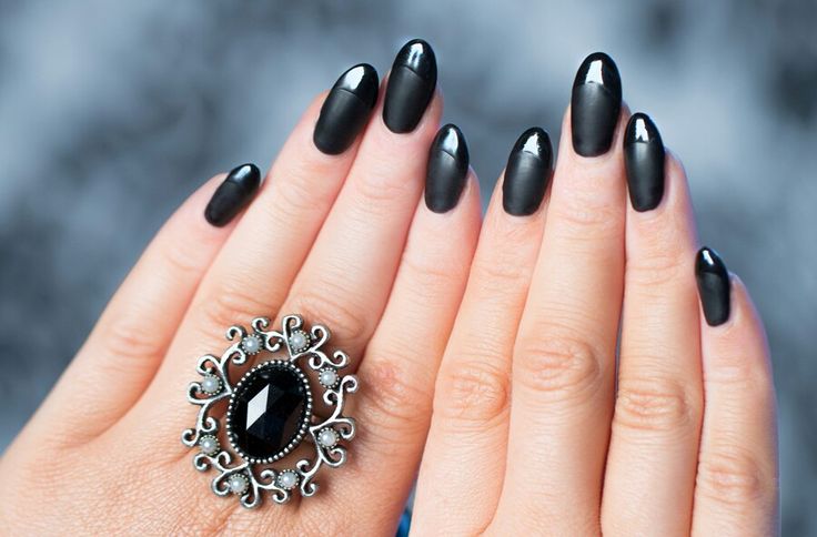 black matte and glossy nails.jpg
