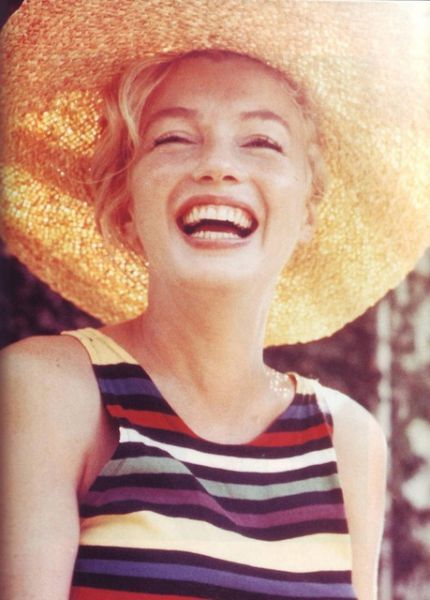 marilyn_monroe_smile.jpg